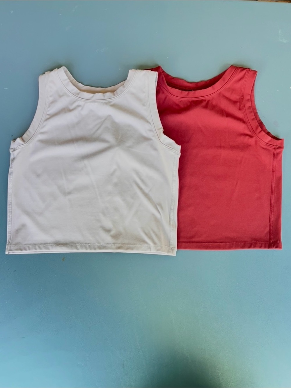 Classic Women's Tank Top Set - White & Red